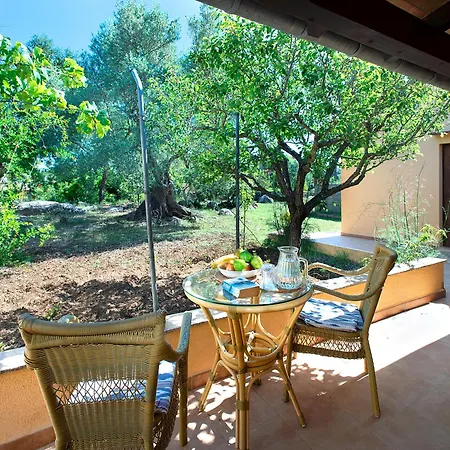 Owl Teo - Rustic Villa *